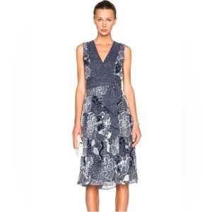 Diane Von Furstenberg Vanya silk floral navy dot dress, Size 6.